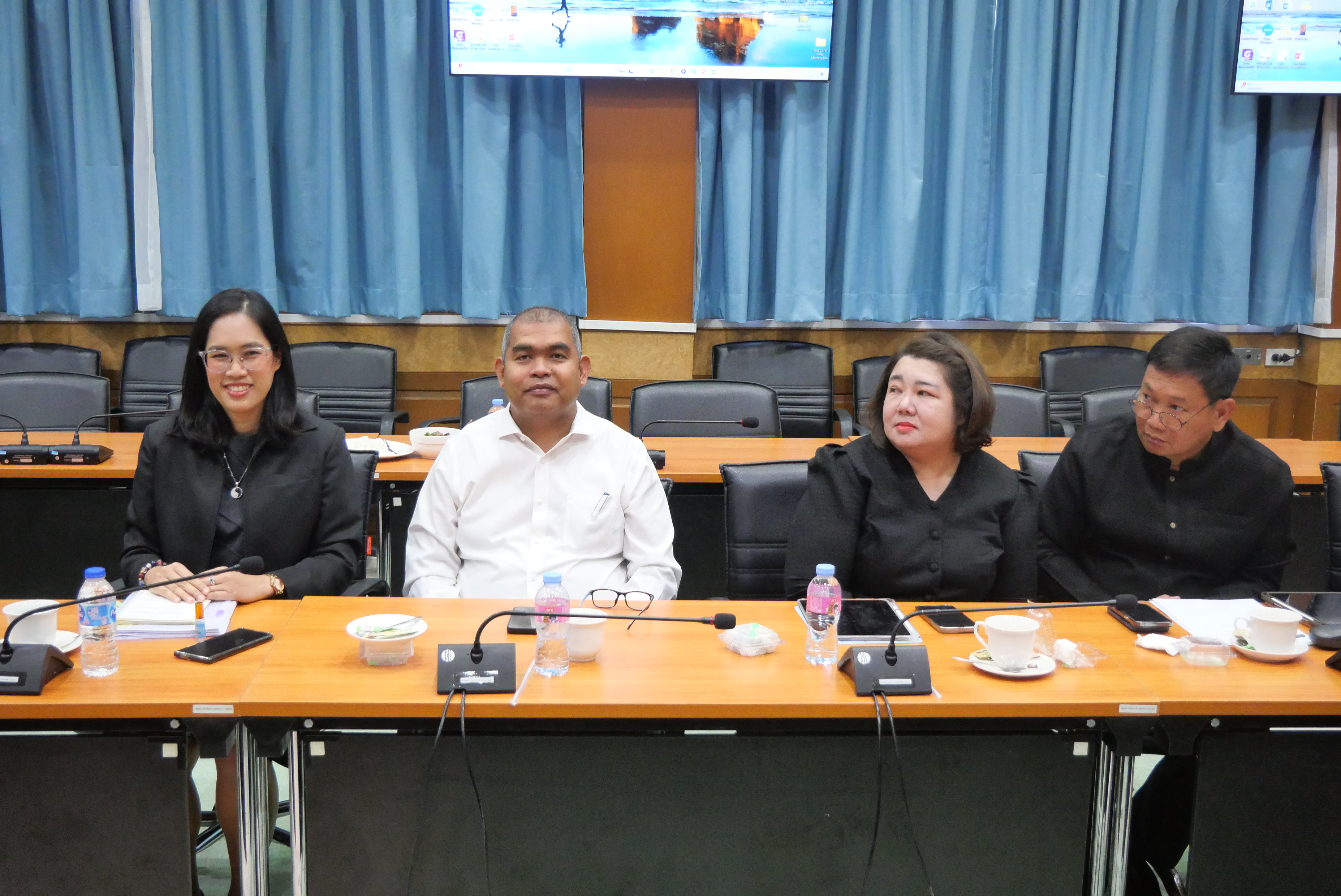 title - ส.ป.ก. ประชุม Morning Talk